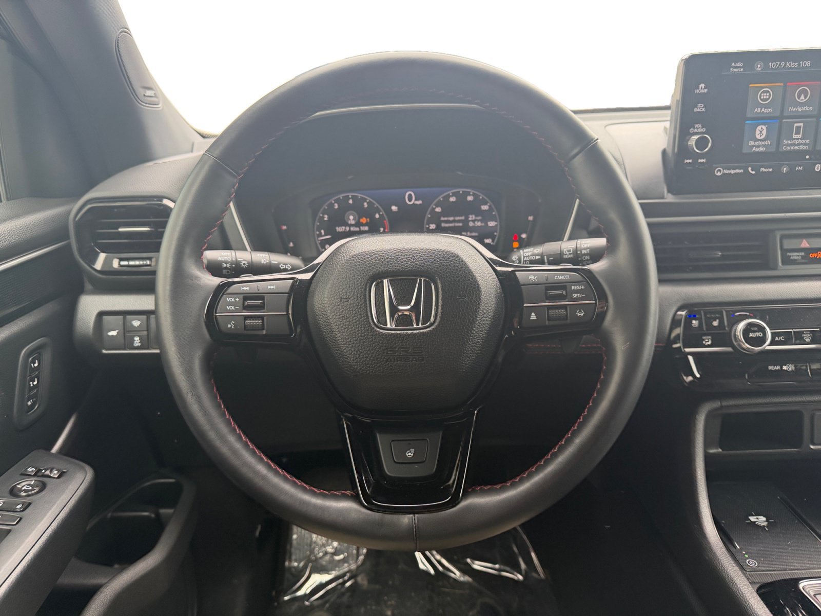 2025 Honda Pilot Black Edition - Photo 10