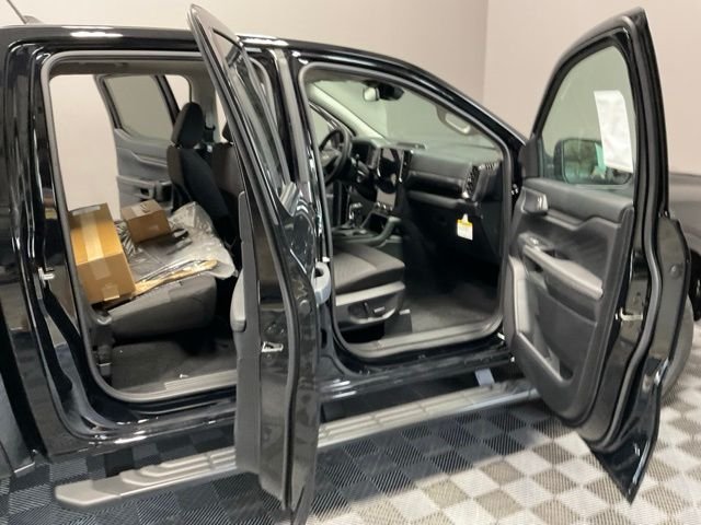 New 2026 Shadow Black Ford XLT image 21