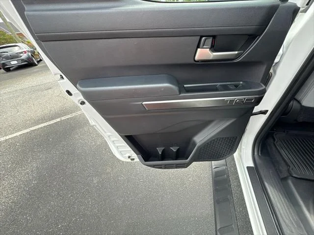 Certified Used 2025 ICE CAP Toyota  image 21