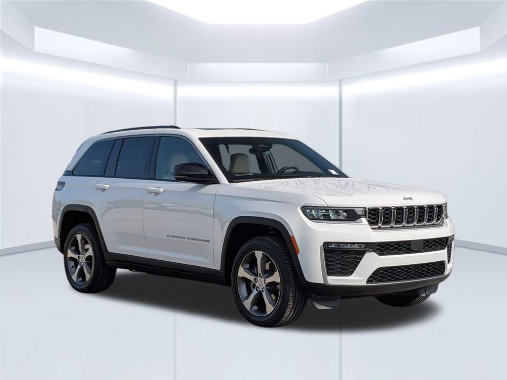 New 2026 Bright White Clear-Coat Exterior Paint Jeep Limited image 8