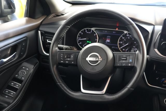 Used 2023 Black Nissan SL image 10