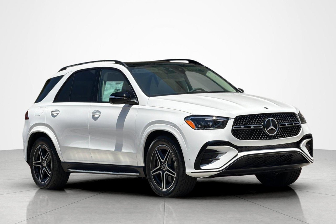 New 2026 Polar White Mercedes-Benz GLE 450 4MATIC® SUV image 7