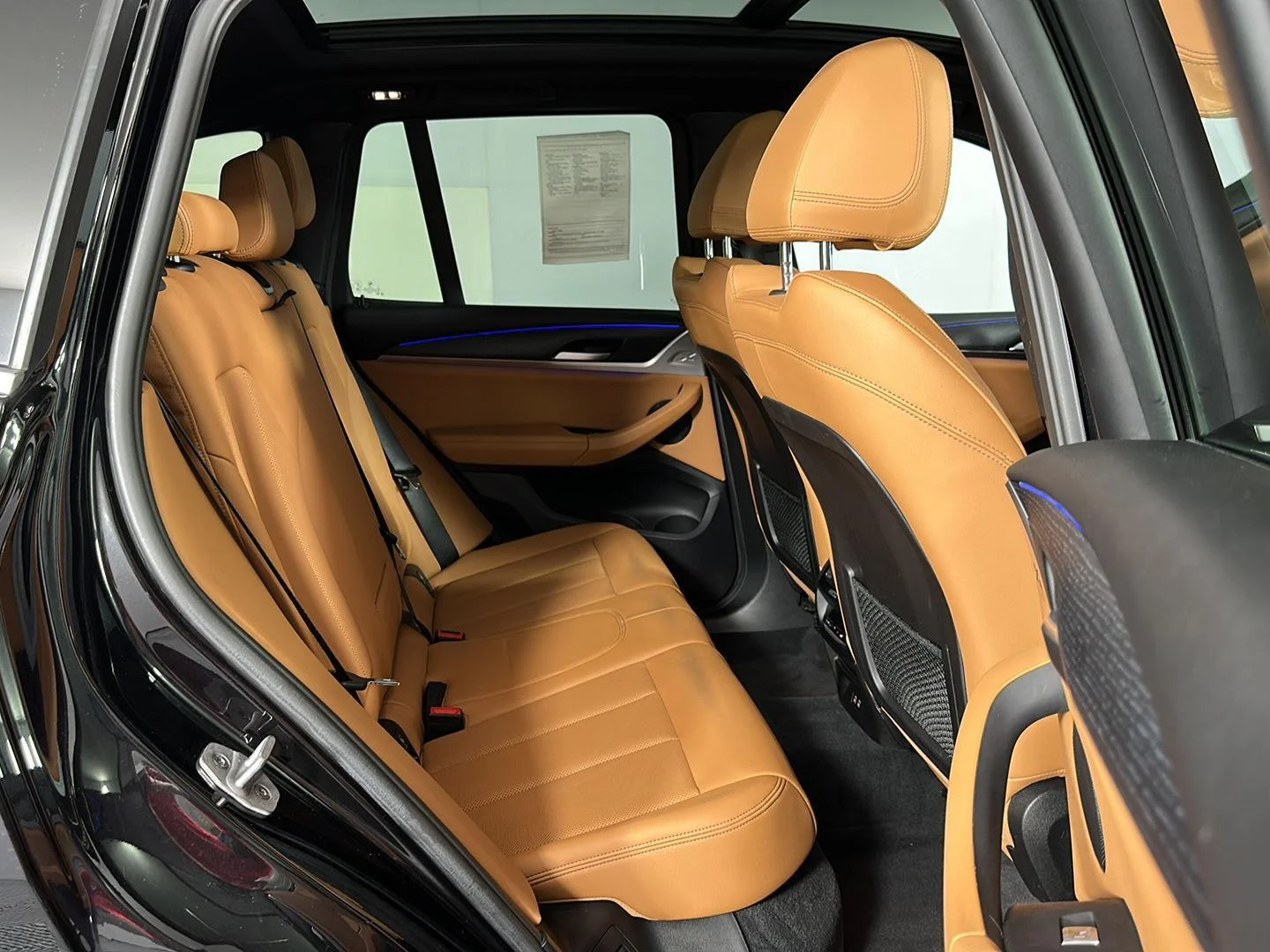 Used 2024 Black Sapphire Metallic BMW xDrive30i image 32
