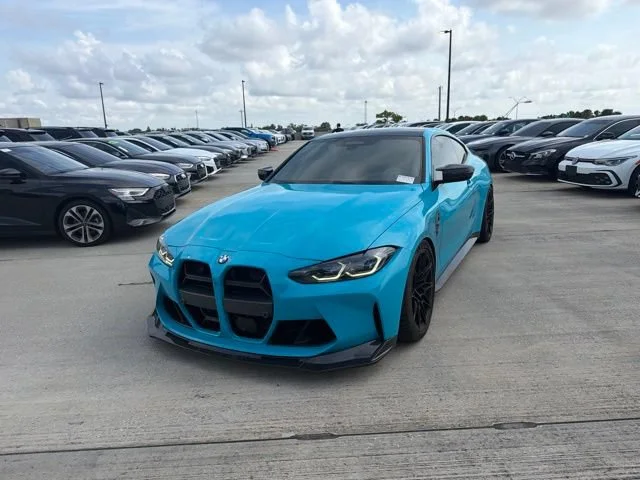 Used 2022 Frozen Brilliant White Metallic BMW Competition image 7