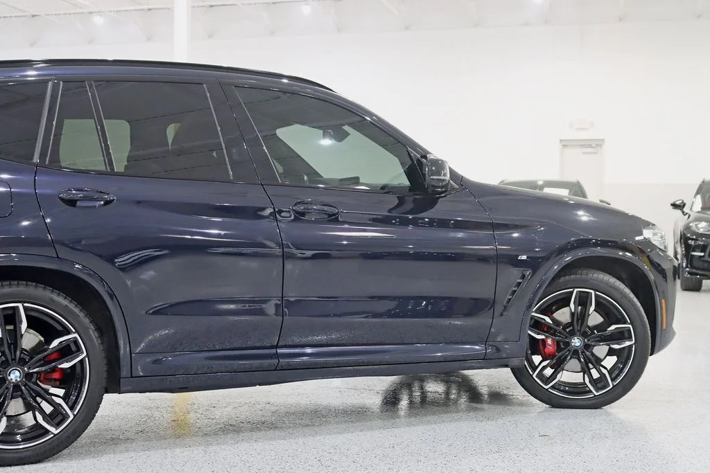Used 2023 Black BMW M40i image 11