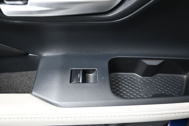 Used 2024  Toyota XLE image 10