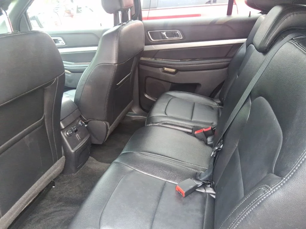 Used 2017 Gray Ford XLT image 13