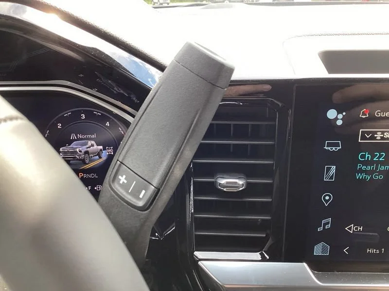 2026 Chevrolet Silverado 2500 HD LTZ - Photo 35
