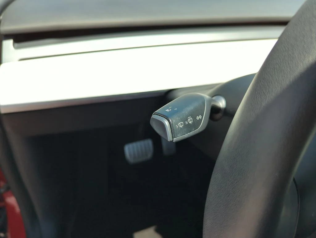 Used 2022  Tesla Performance image 20