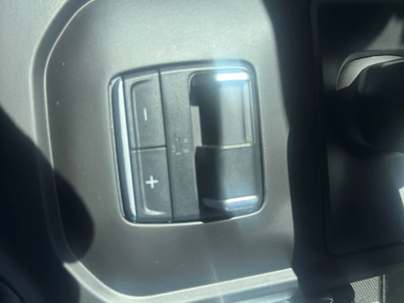 Used 2025 Sterling Metallic GMC Denali image 26
