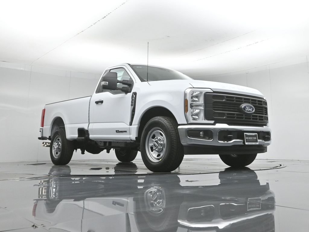 New 2026 Oxford White Ford XL image 41
