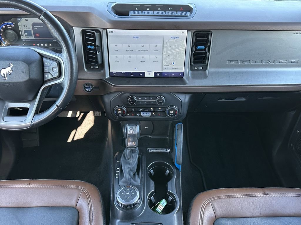 Used 2023 Green Ford Outer Banks image 16