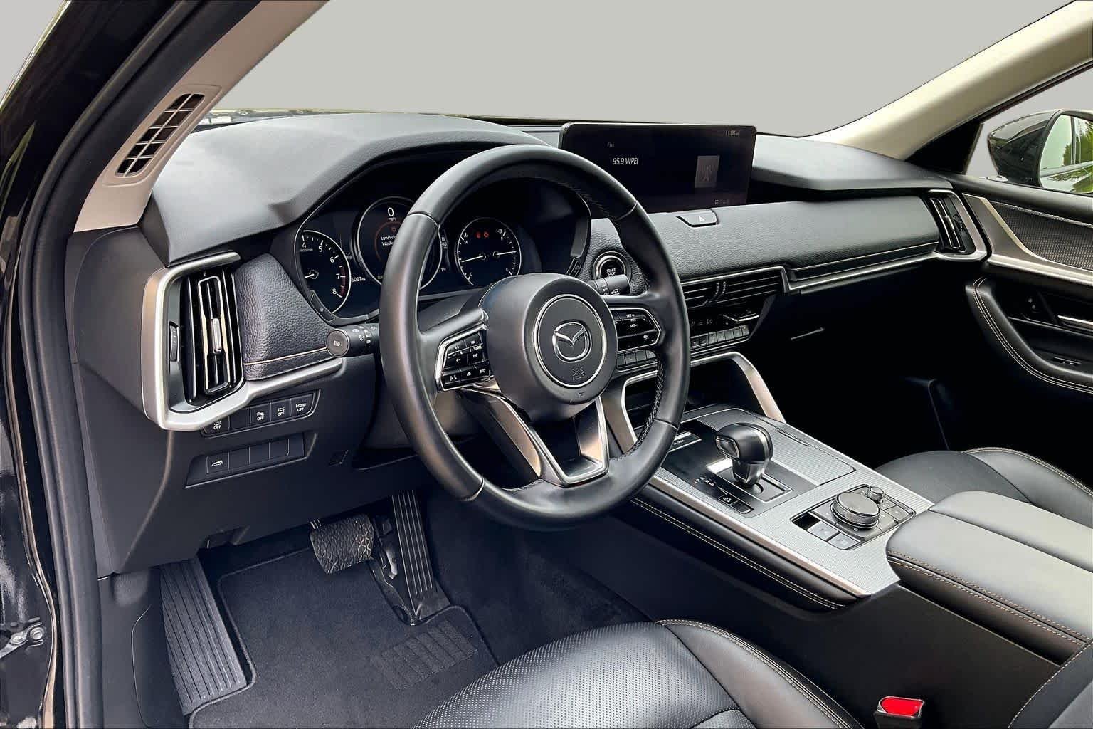 Used 2025 Jet Black Mica Mazda Preferred Package image 18