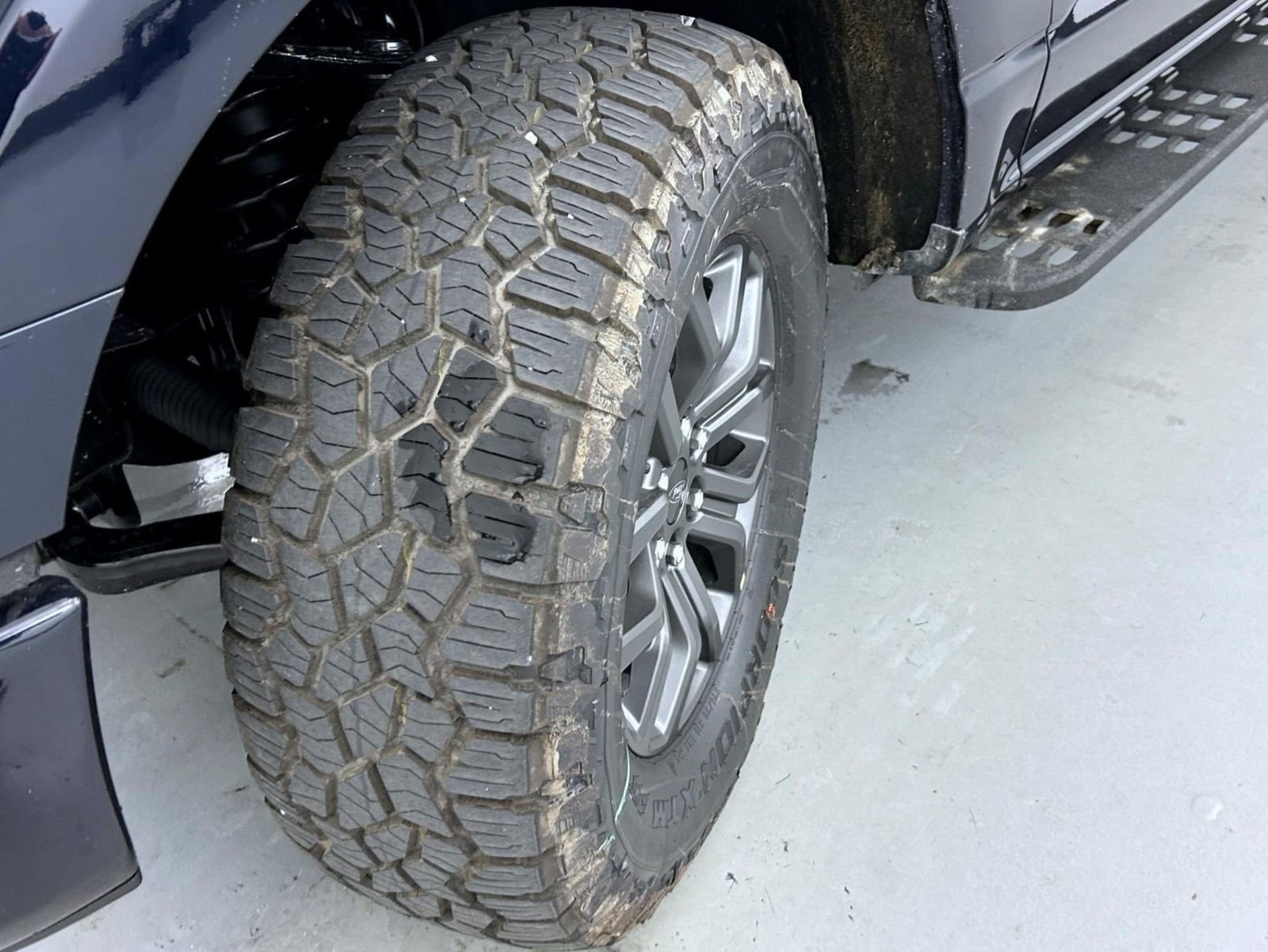 New 2026 Antimatter Blue Metallic Ford Tremor image 24