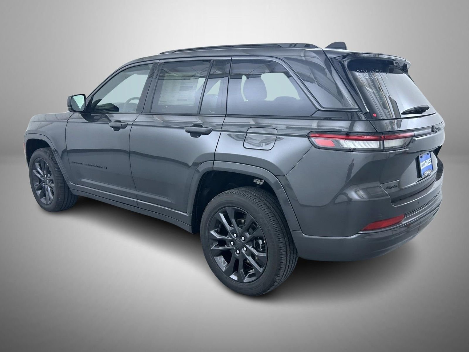 New 2026 Baltic Gray Metallic Clearcoat Jeep Limited Reserve image 7