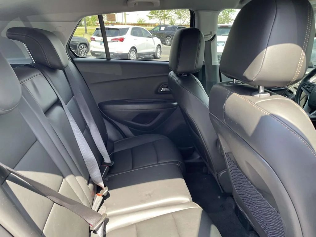Used 2021 Mosaic Black Metallic Chevrolet LT image 11