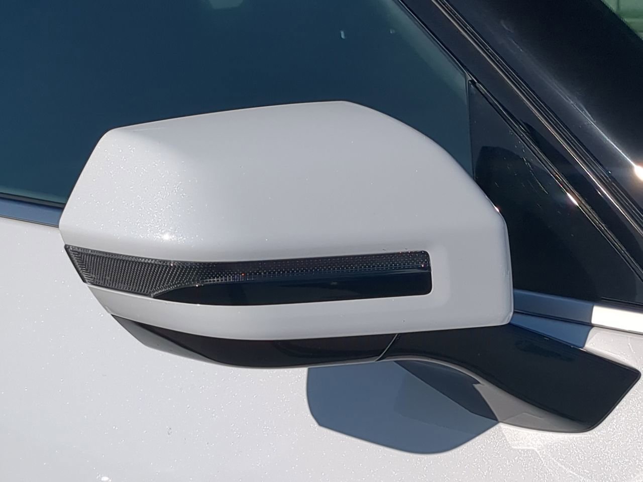 New 2026 Glacial White Pearl Kia Light Long Range RWD image 12