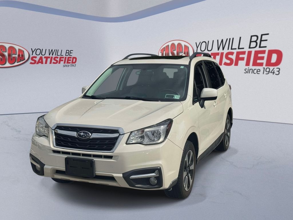Used 2018 White Subaru 2.5i Limited image 3