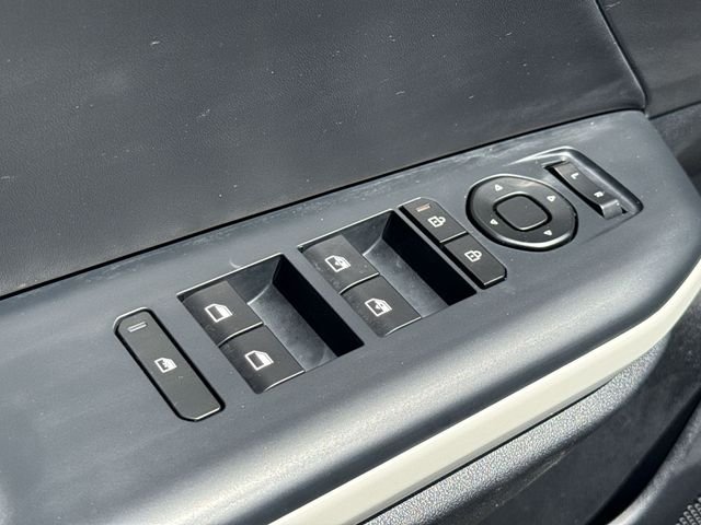 Used 2025 Gray Kia GT-Line image 17