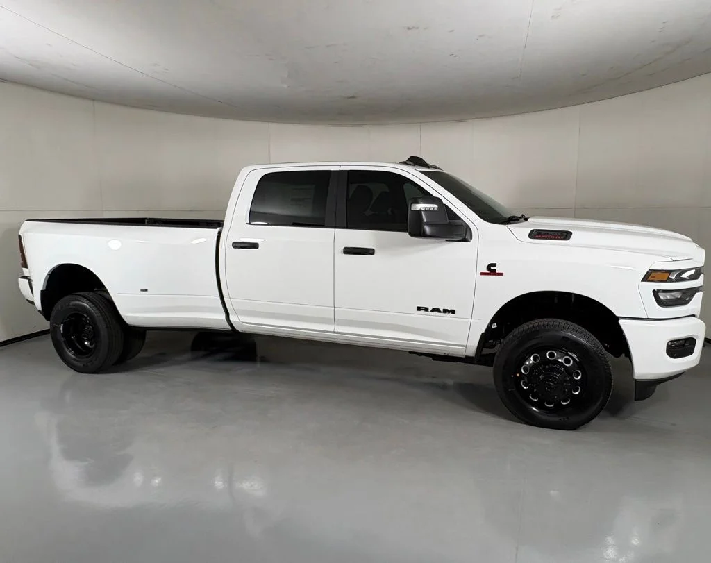 New 2026 White Ram Big Horn image 9