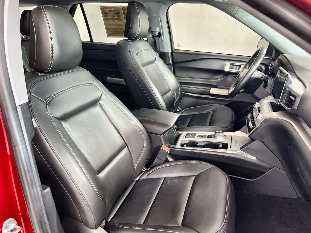 Used 2022 Red Ford XLT image 27