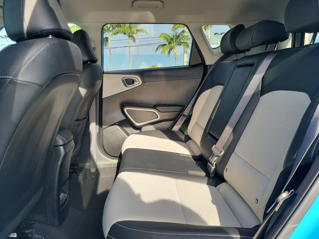 Used 2023 Blue Kia GT-Line image 7