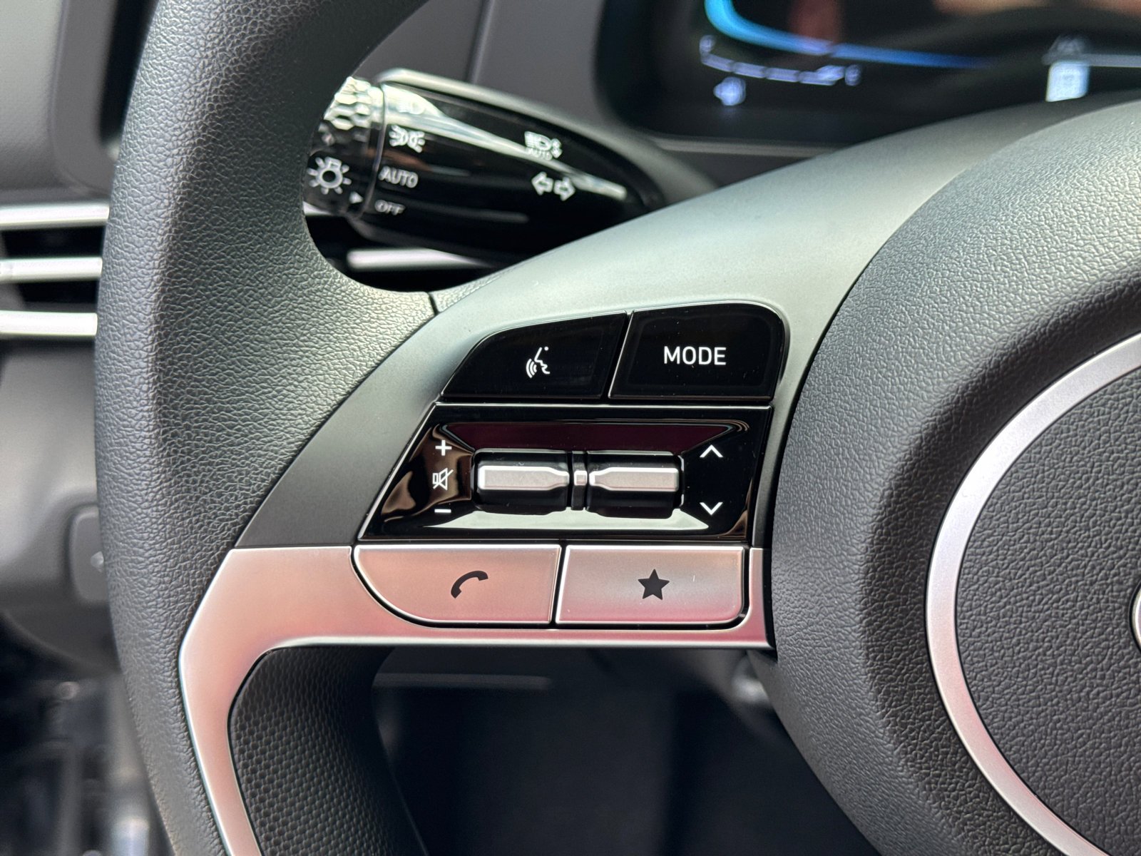 New 2026 Ecotronic Gray Hyundai SE image 17