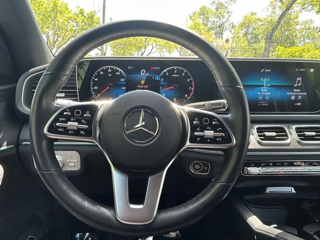 Used 2022 White Mercedes-Benz GLE 350 image 22