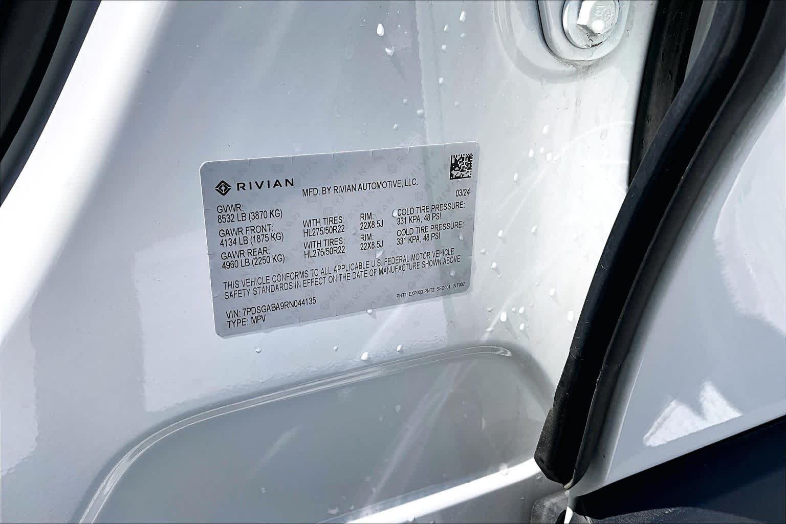 Used 2024 Glacier White Rivian Adventure image 29