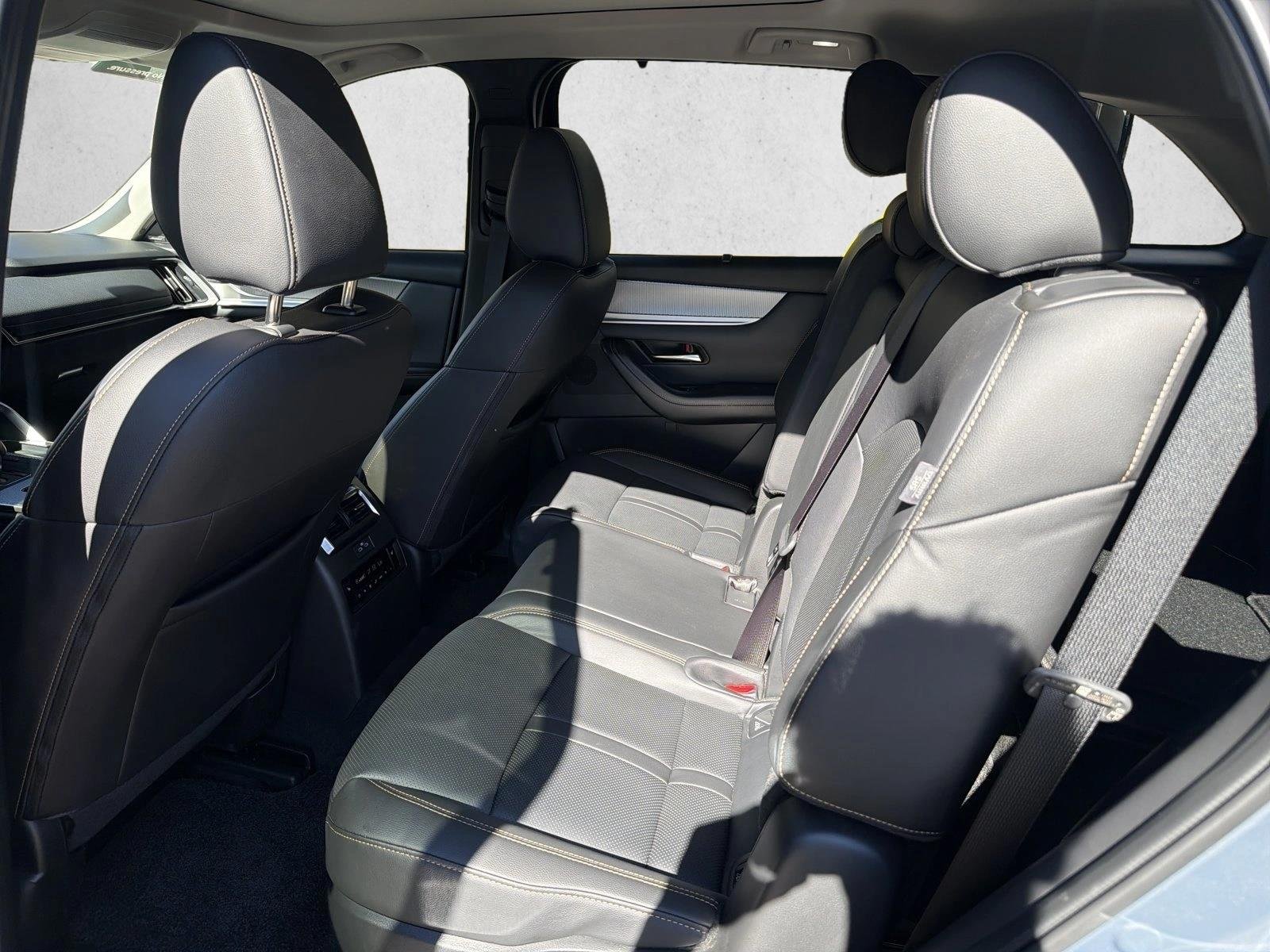 2026 Mazda CX-90 Premium Package - Photo 14