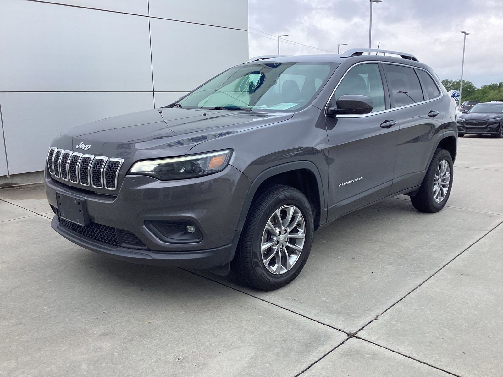 2019 Jeep Cherokee Latitude Plus 4X4's photo