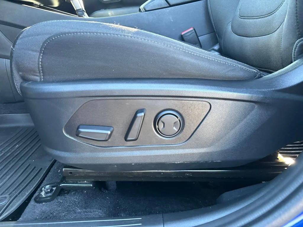 Used 2022 Blue Hyundai SEL image 17