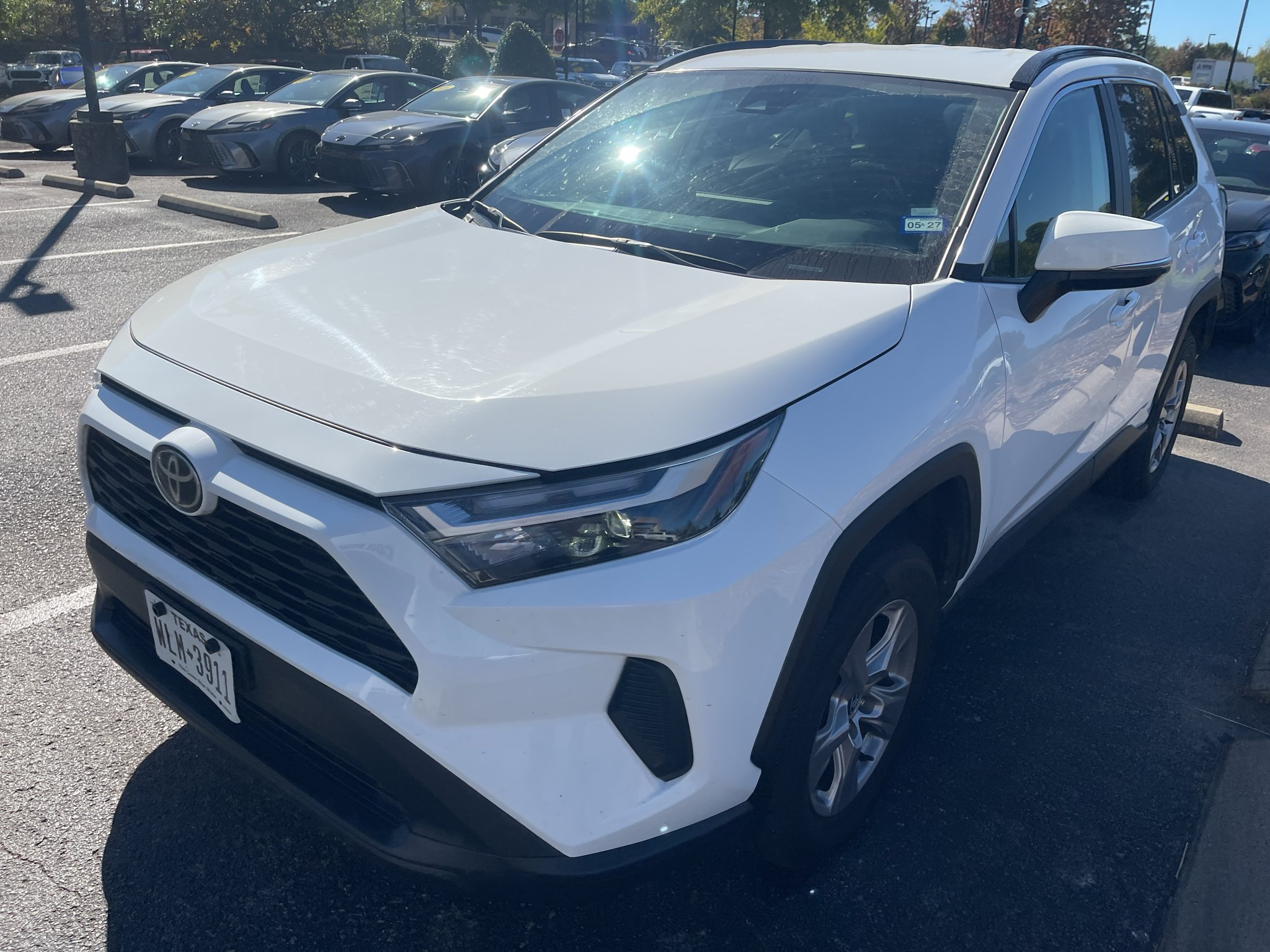 Used 2025 ICE CAP Toyota XLE image 6
