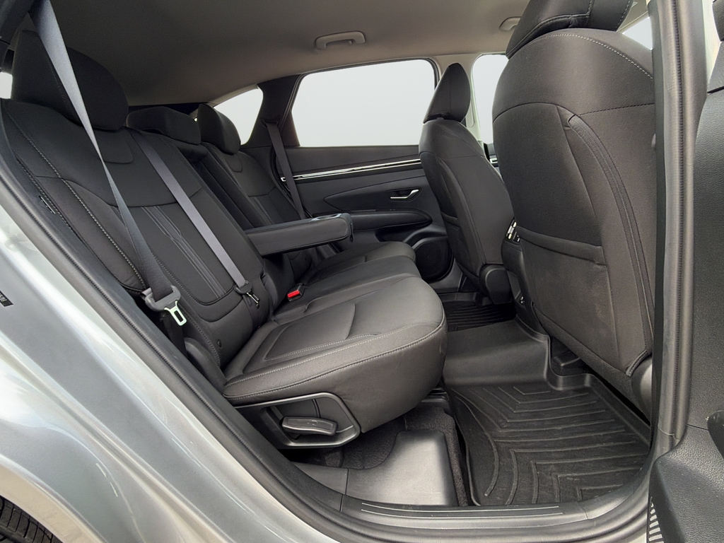 Used 2023 Silver Hyundai SEL image 23