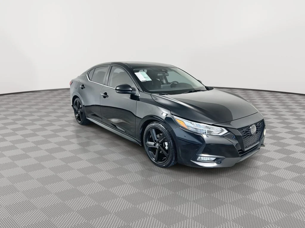 Used 2022 Nissan Sentra SR with VIN 3N1AB8DV0NY261924 for sale in Greenacres, FL