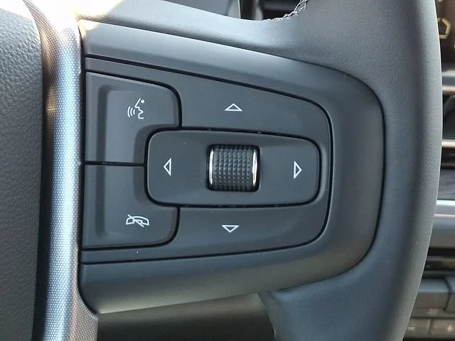 New 2026 Onyx Black GMC SLT image 19