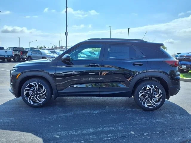 New 2026 Mosaic Black Metallic Chevrolet RS image 14