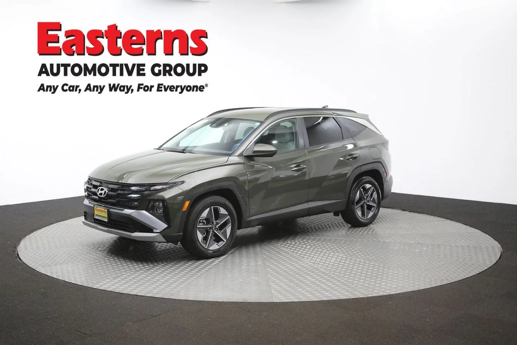 Used 2026 Green Hyundai SEL image 56
