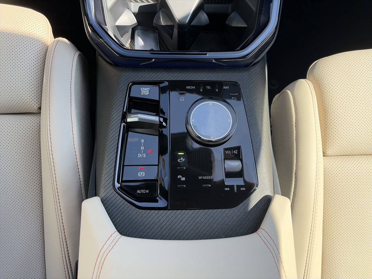 New 2026 Vegas Red Metallic BMW 30 xDrive image 28