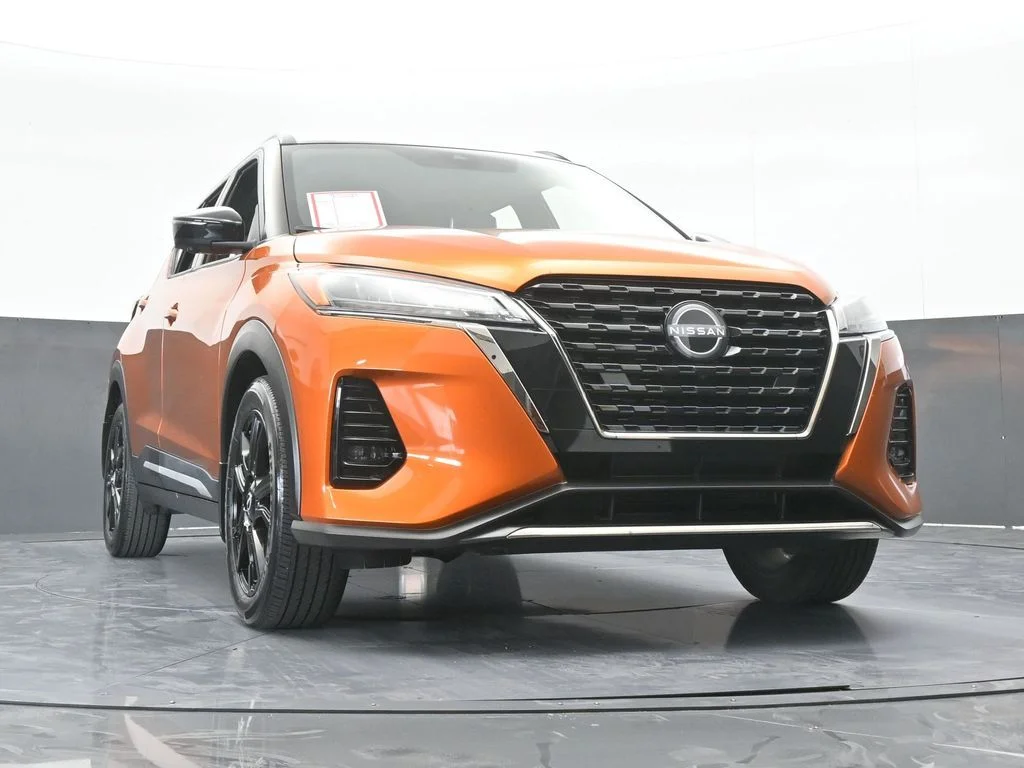 Used 2023 Monarch Orange Metallic/Super Black Nissan SR image 66