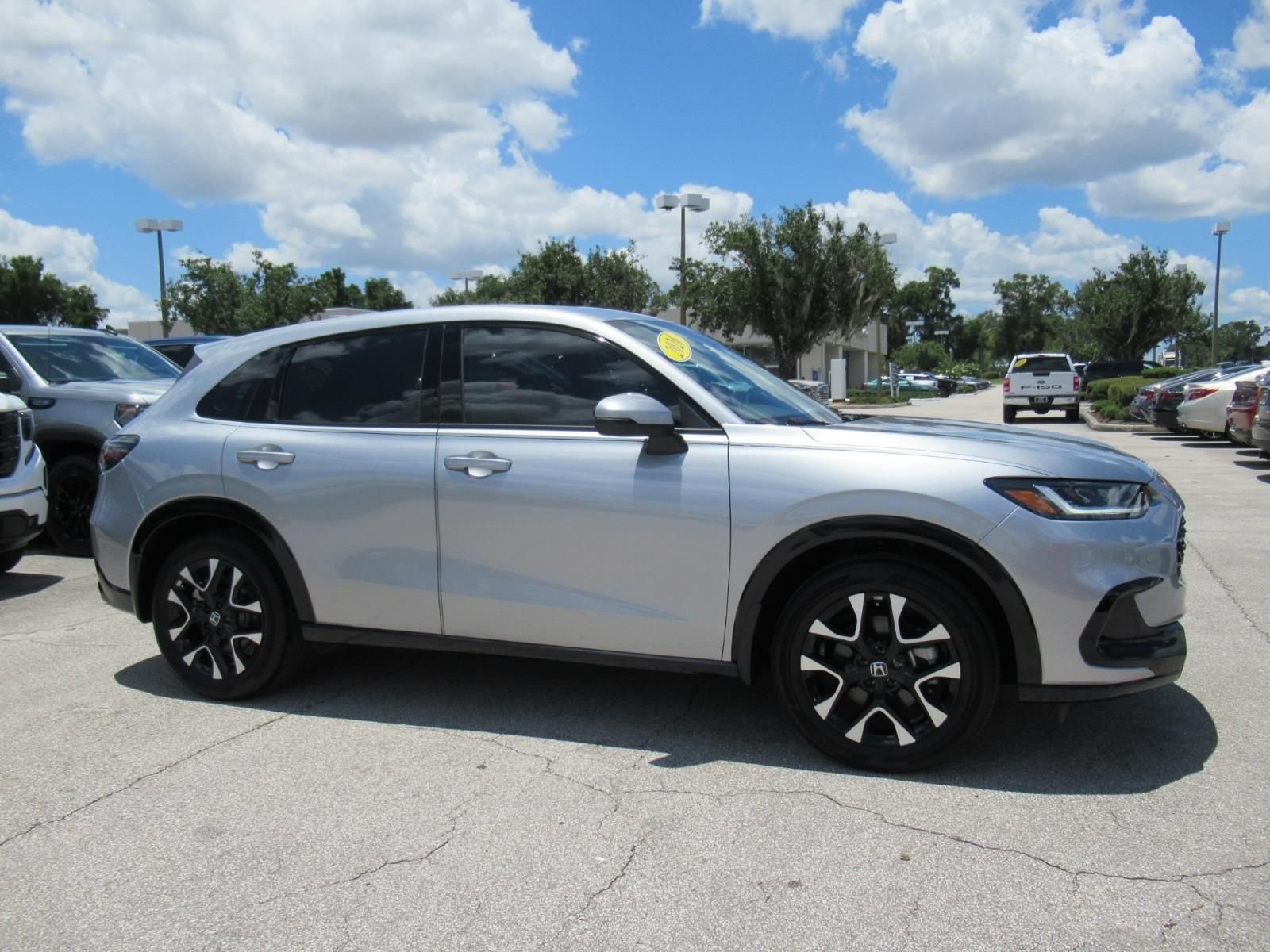 Used 2026 Gray Honda EX-L image 2