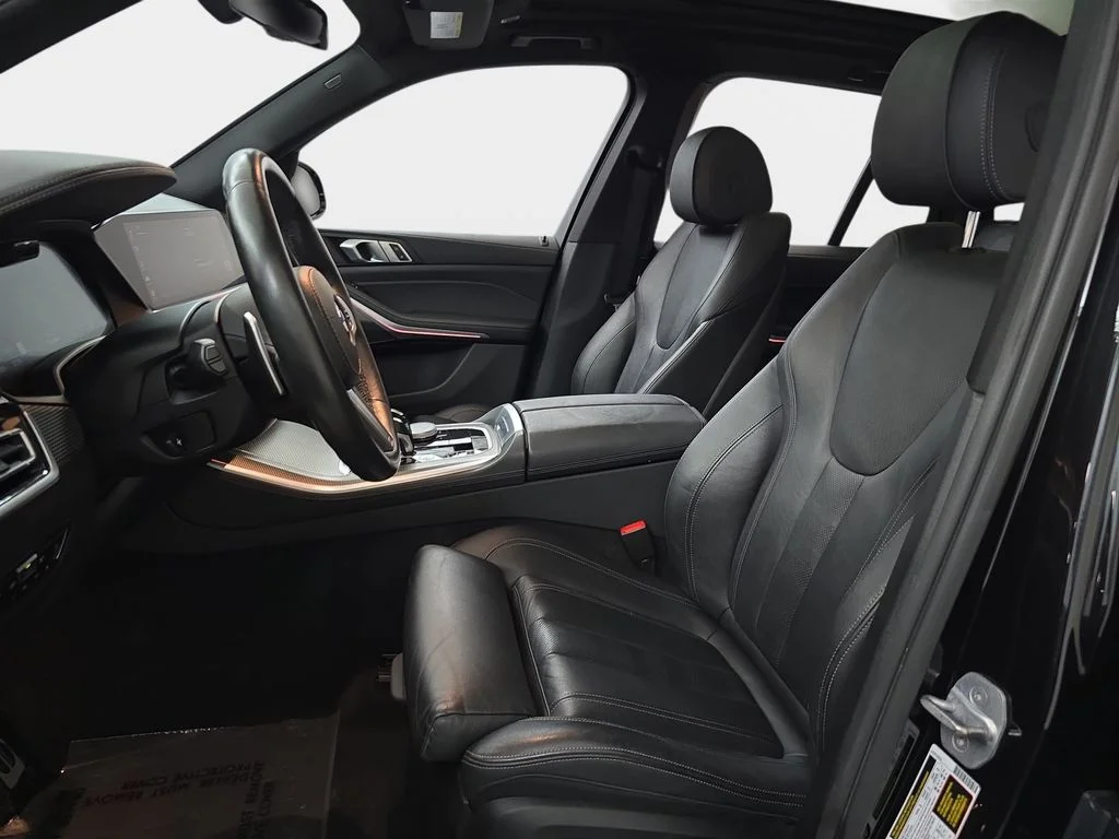 Used 2020 Black Sapphire Metallic BMW xDrive40i image 18