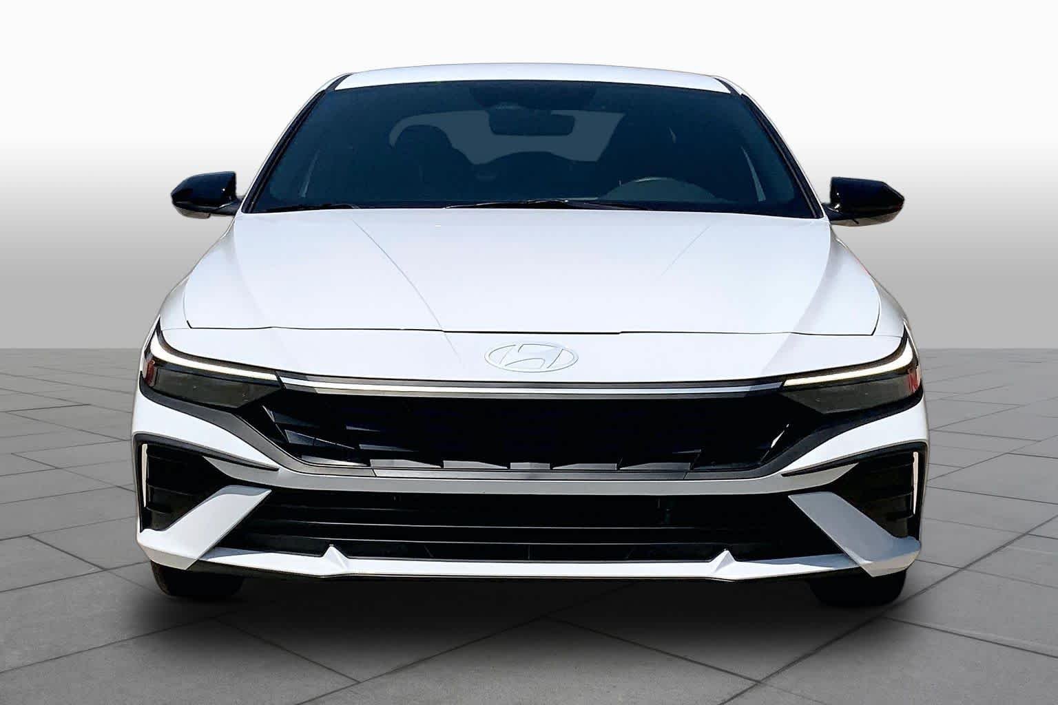 Pre-Owned 2025 Hyundai Elantra Hybrid SEL Sport
