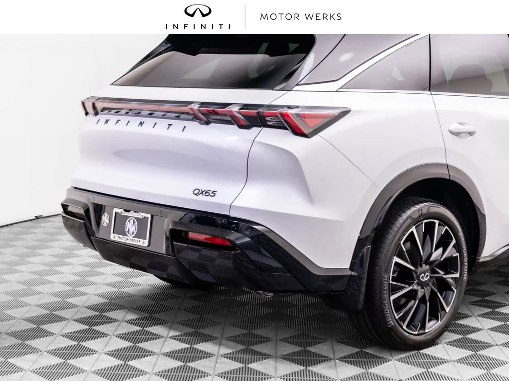 New 2027 Black INFINITI Autograph image 40