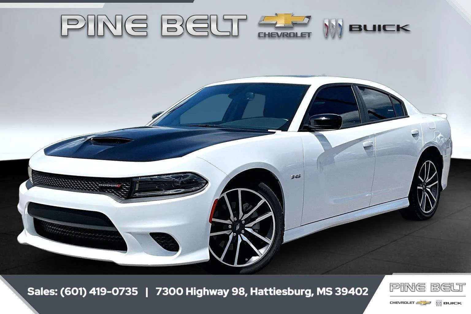 Used 2023 White Dodge R/T image 10