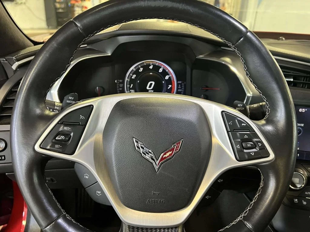 Used 2015 CRYSTAL RED TINTCOAT Chevrolet Z06 3LZ image 13