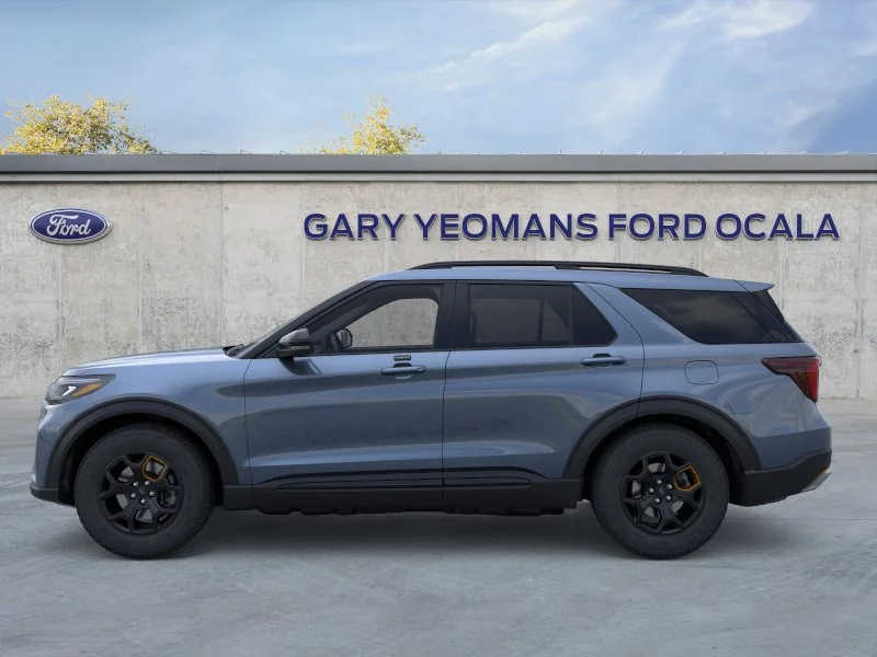 New 2026 Vapor Blue Metallic Ford Tremor® image 3