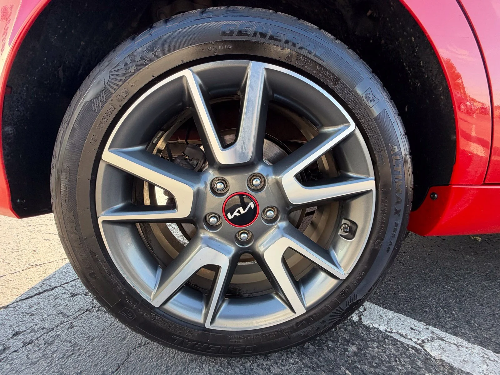 Used 2022 Red Kia Turbo image 37