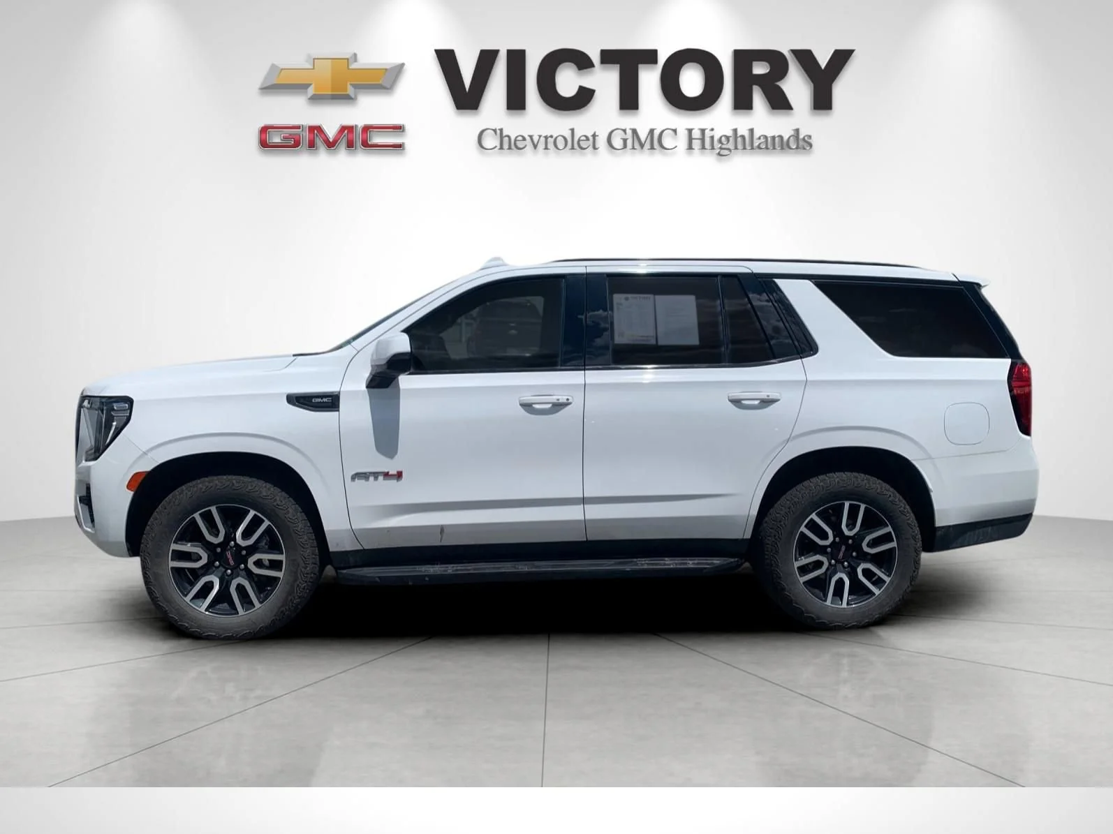 Used 2023 Summit White GMC AT4 image 6