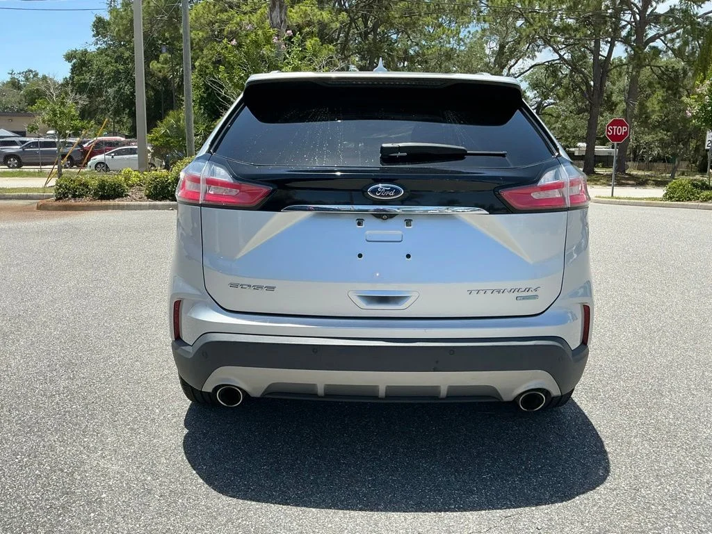 Used 2019 Silver Ford Titanium image 6